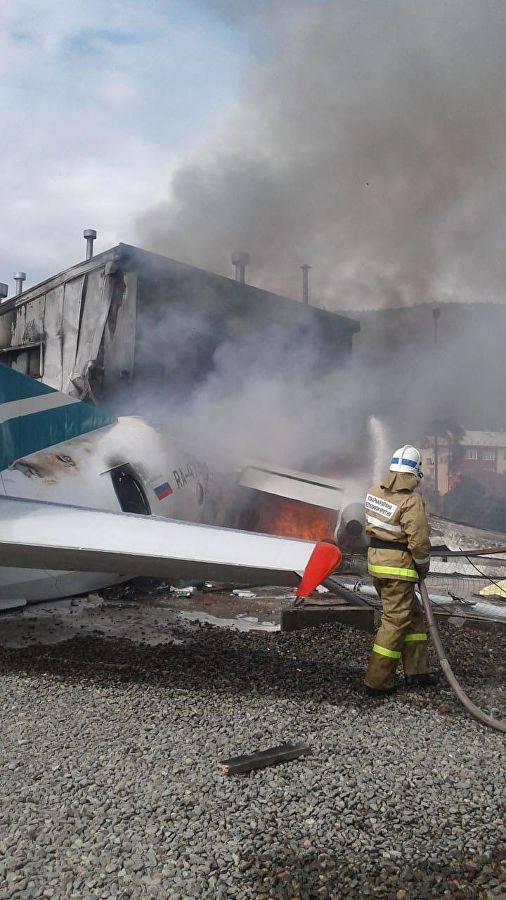 В Бурятии в результате возгорания Ан-24 погибли два человека