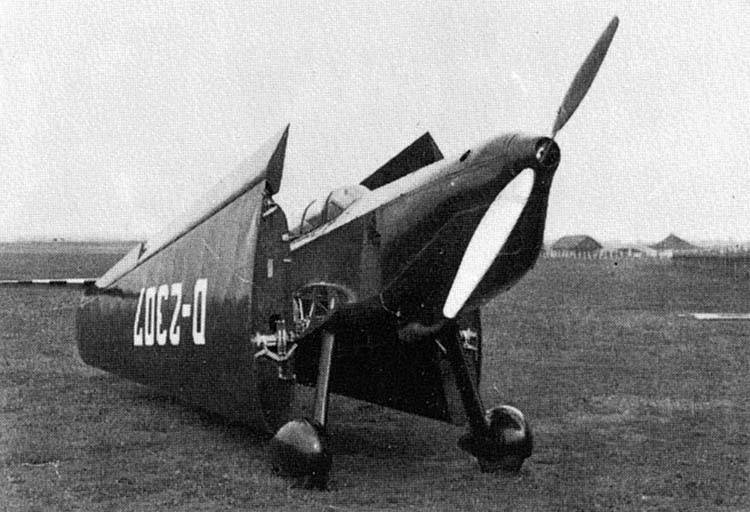 هواپیمای جنگی چنین "Messerschmitt" Bf 109 عجیب و غریب