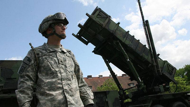 Прибалтика опять просит у США "побольше солдат" и ПВО