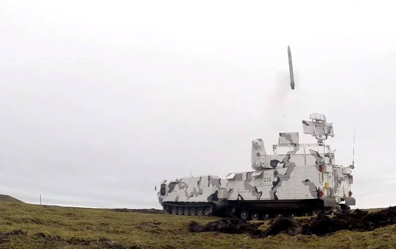 Les systèmes de défense antiaérienne arctiques "Tor-M2DT" ont été lancés pour la première fois sur l'archipel de Novaya Zemlya