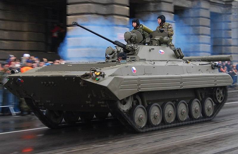 Чешская армия меняет БМП советского образца на бронемашины стандарта НАТО
