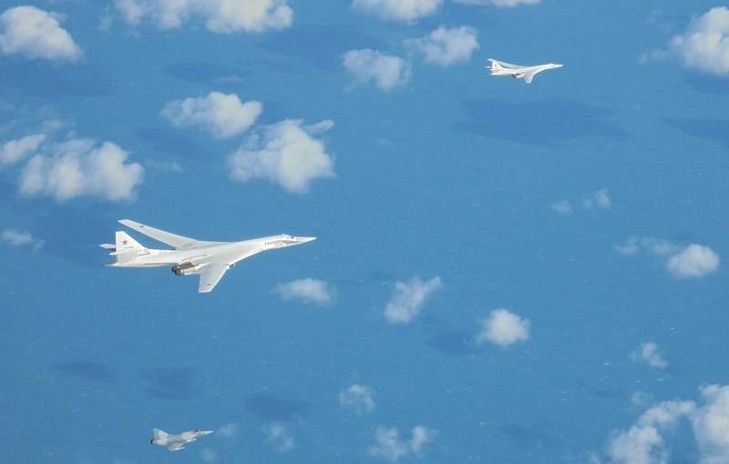 Sohu: Россия своими бомбардировщиками Ту-160 напугала страны НАТО