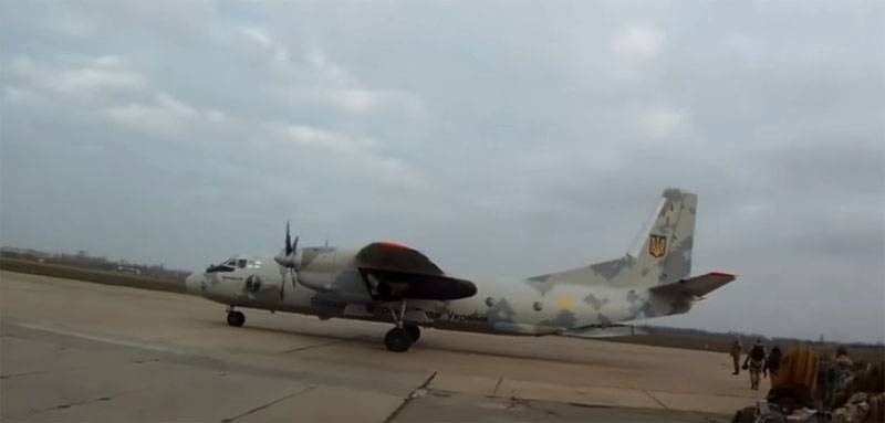 在乌克兰，他们在演习中借助An-26宣布了有条件的“摧毁敌潜艇”