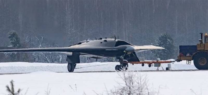 terms the first fully Autonomous flight of the UAV S-70 "Hunter"