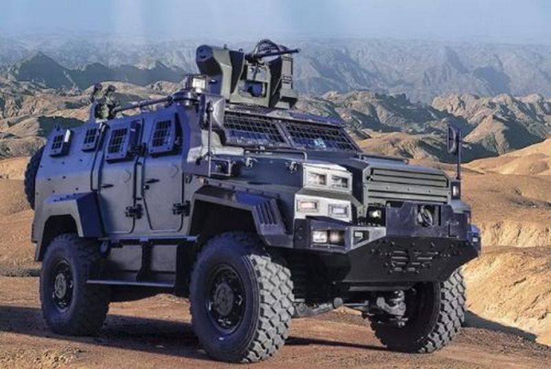 L'Uzbekistan ha ricevuto 24 veicoli corazzati Eider Yalchin turchi 4x4