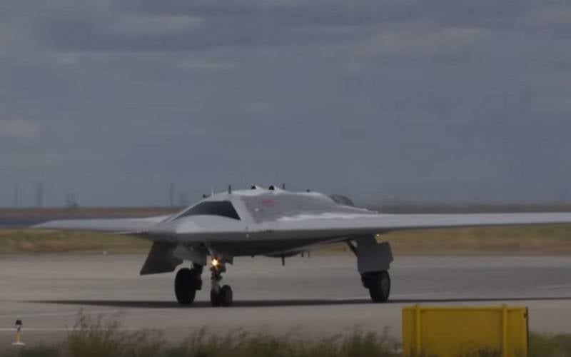 रक्षा मंत्रालय ने यूएवी "हंटर" की उड़ान का एक विस्तारित वीडियो प्रकाशित किया
