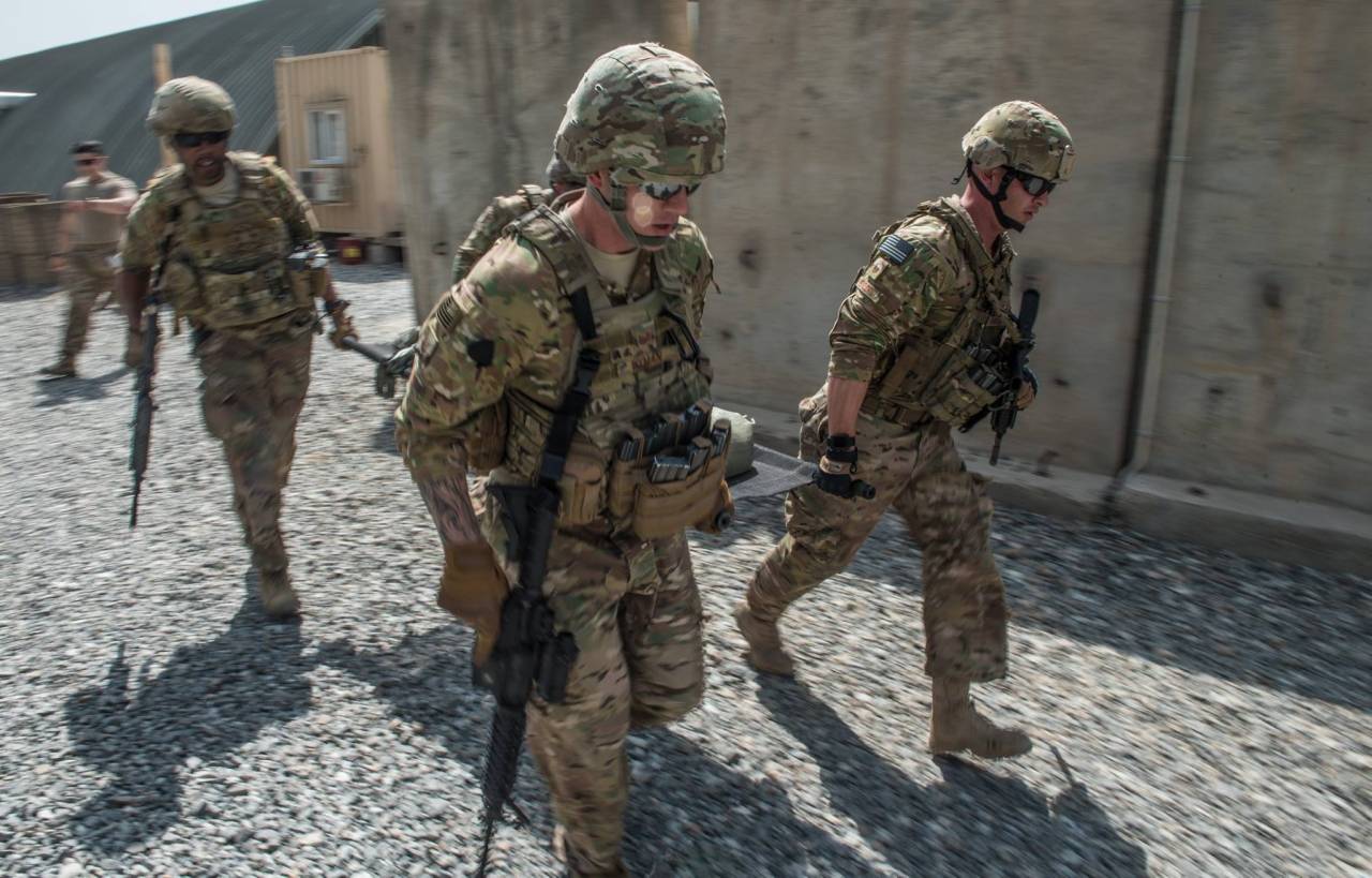 Американские военные афганистан. Американские военные в Афганистане. Американская армия в Афганистане. Американские солдаты в Афганистане.