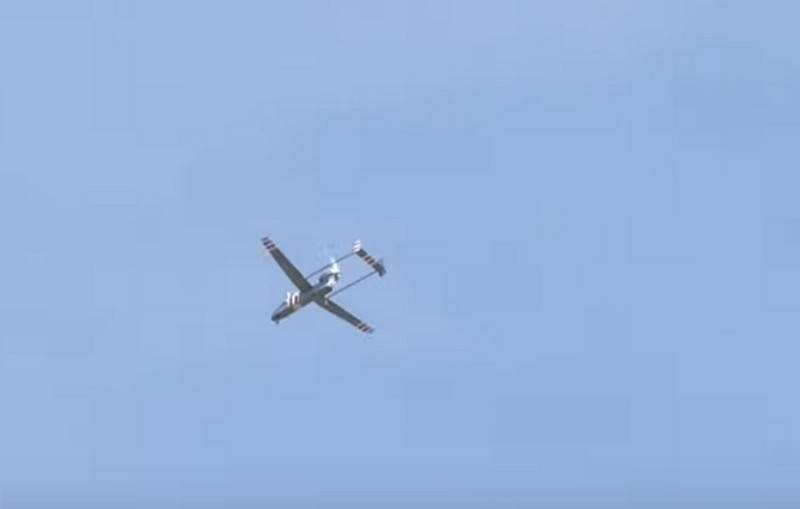 The Ministry of Defense showed the first flight of the updated UAV "Outpost-R"