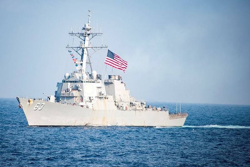 الولايات المتحدة تجري أول مناورات بحرية مع دول الآسيان