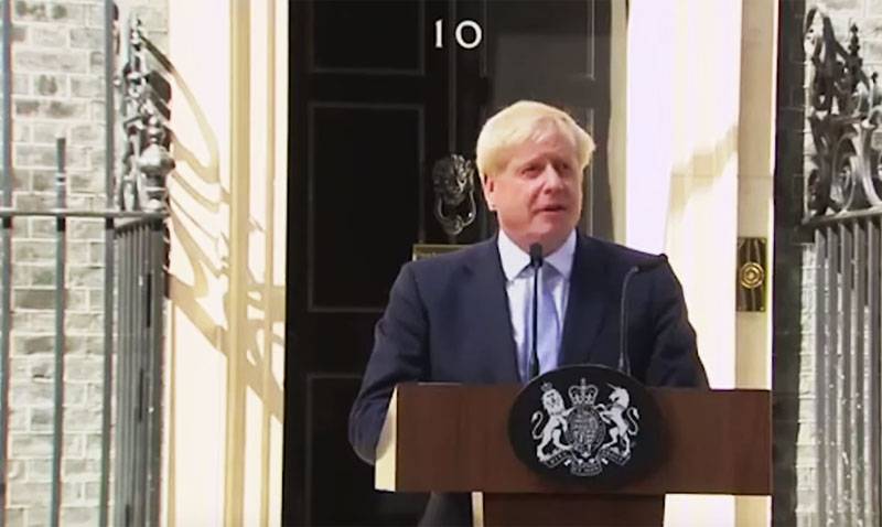 Johnson's tricky plan: Prime Minister asks the queen to suspend parliament