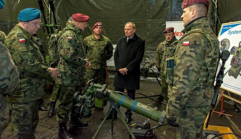 لهستان سیستم های ضد تانک توسعه یافته مشترک با اوکراین را آزمایش کرد
