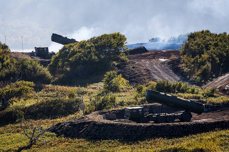 Japón preocupado por la acumulación del potencial militar de Rusia en las Islas Kuriles