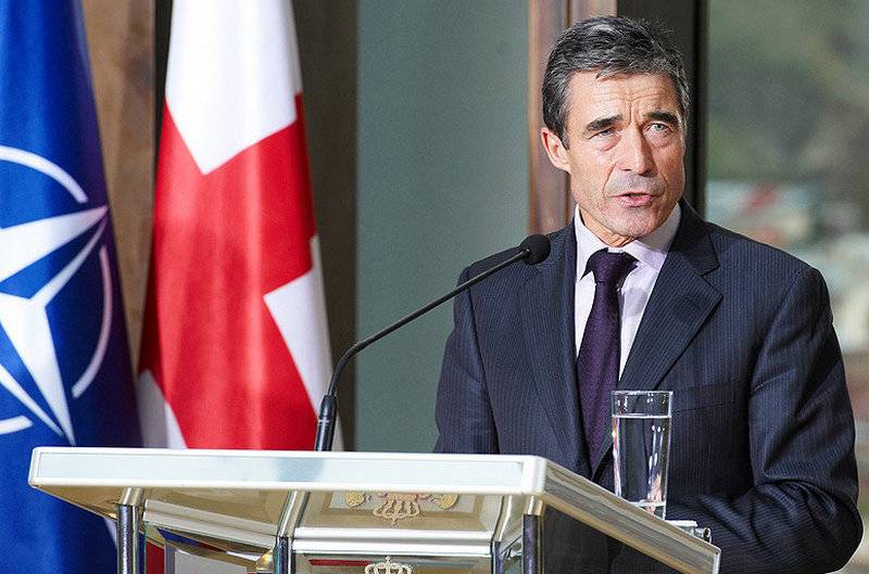 Georgia invited to join NATO "without individual territories"