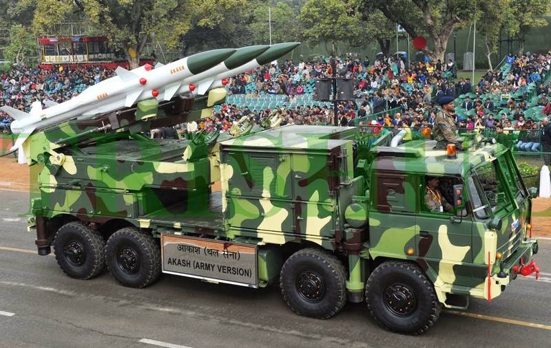 India to purchase six battalions of national SAM, "Akash"