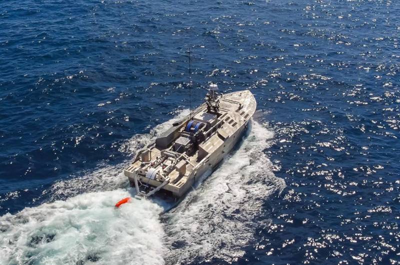 the U.S. Navy has tested a promising robot-minesweeper