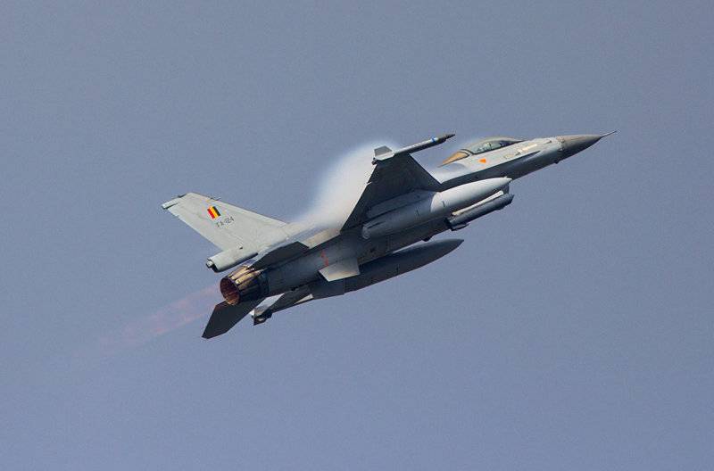 F-16 Belgian air force crashed in France