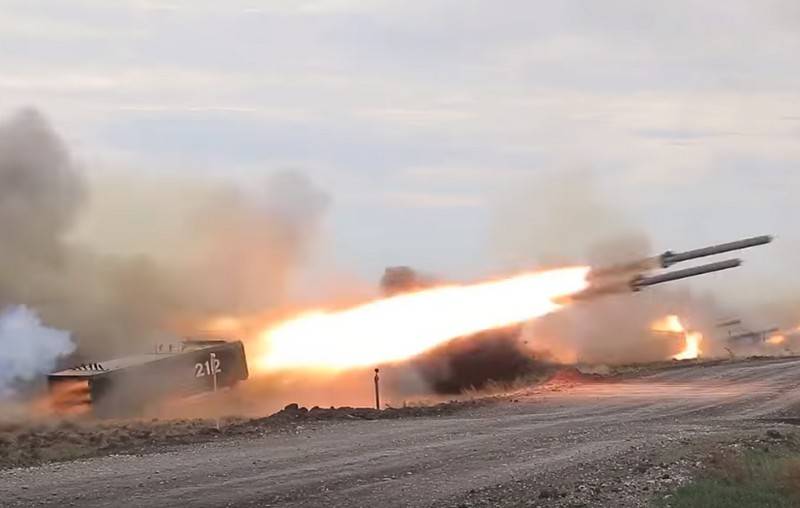 Un espectacular video de disparos a gran escala TOS-1A "Sun" apareció en la Web