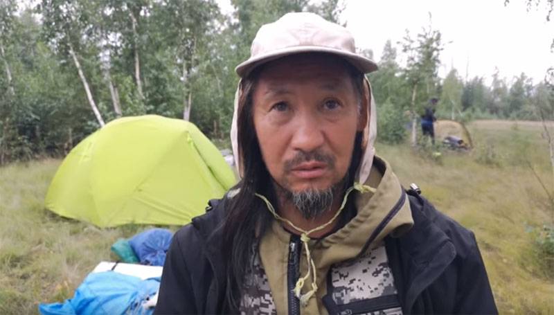 “Relax, guys, everything is fine” - the shaman who went to “expel Putin” was given an interview after his arrest