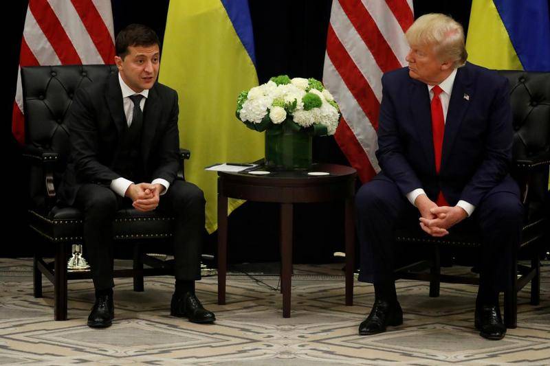 Truyền thông Đức: Zelensky xúc phạm Merkel, lấy lòng Trump