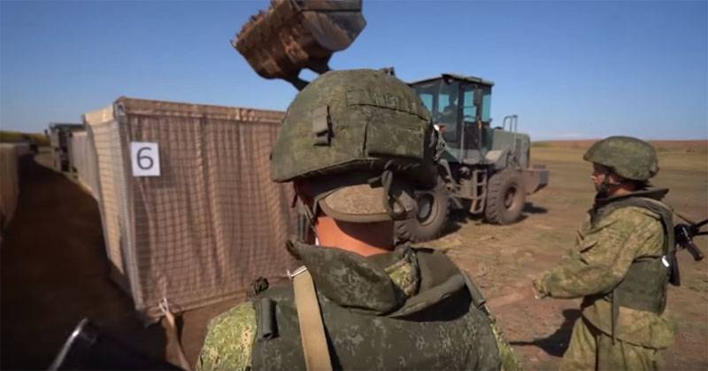 Creation of gabions by the engineering forces of the RF Armed Forces