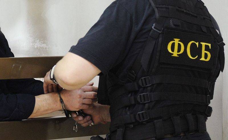 Na Krymie zatrzymano zwolennika ukraińskich ekstremistów, którzy planowali zamach terrorystyczny