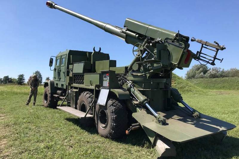 在乌克兰，宣布继续进行155毫米自行火炮“ Bogdan”的测试