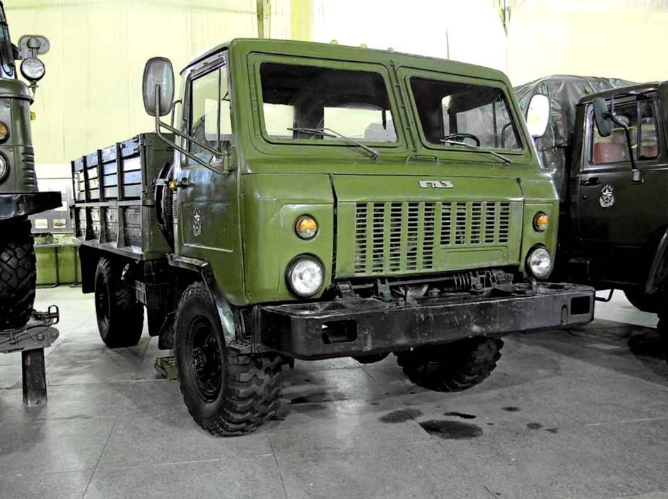 GAZ-66: OKR Ballet und Diesel