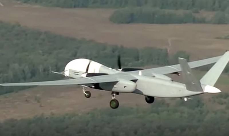 Gli UAV pesanti russi "Altius" e "Okhotnik" saranno equiparati agli aerei