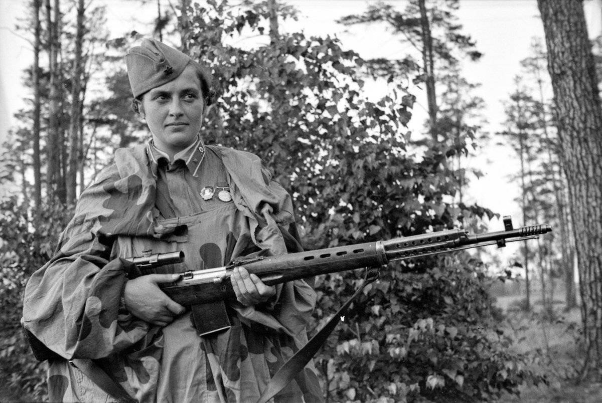 Людмила Павличенко. Самая известная женщина-снайпер