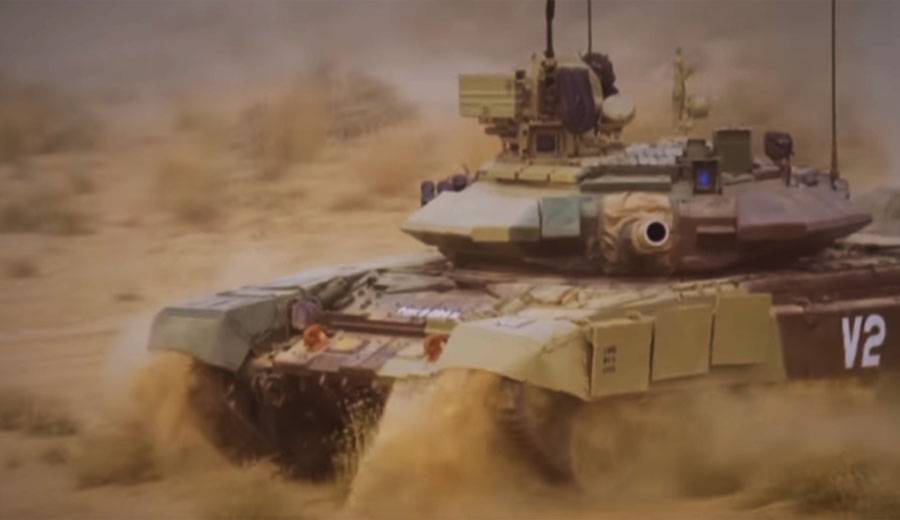 تمزق سبطانة مدفع دبابة T-90 هندية !!!