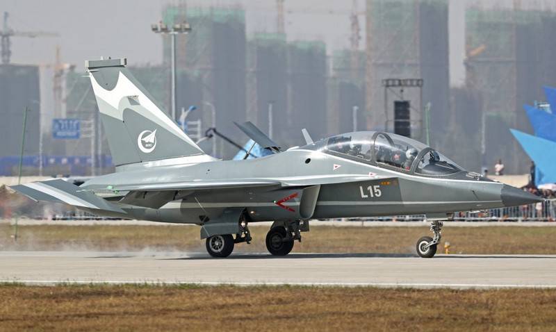 In China Presented The New Training And Combat Aircraft L 15b