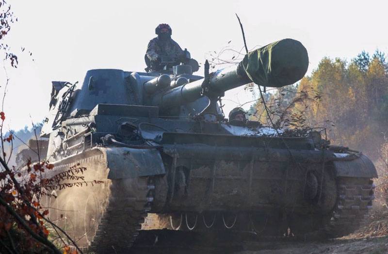 Hands in pockets: discussing photo of the Ukrainian military on a training exercise in Lviv region