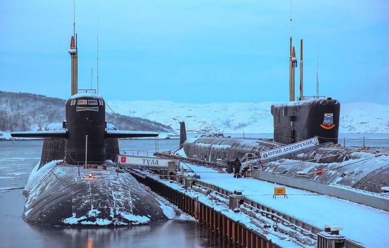ロシアの潜水艦は保護されたシェルターを受け取ります