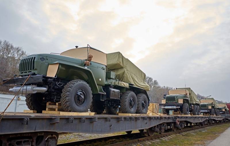 PJSC "Motovilikhinskiye Zavody" MLRS "Tornado-G" এর জন্য রাষ্ট্রীয় চুক্তি সম্পন্ন করেছে