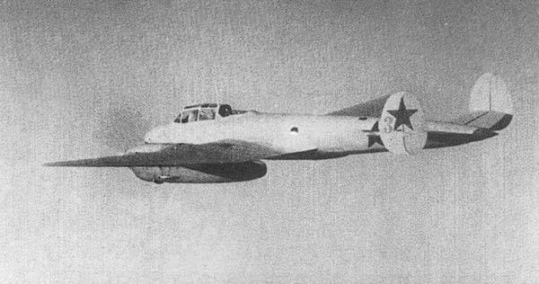 هواپیمای جنگی Pe-3 و Pe-3bis. دو بار بر خلاف همه شانس متولد شد