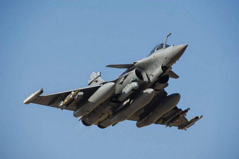 French air force intend to fly "the Rafale" a half century