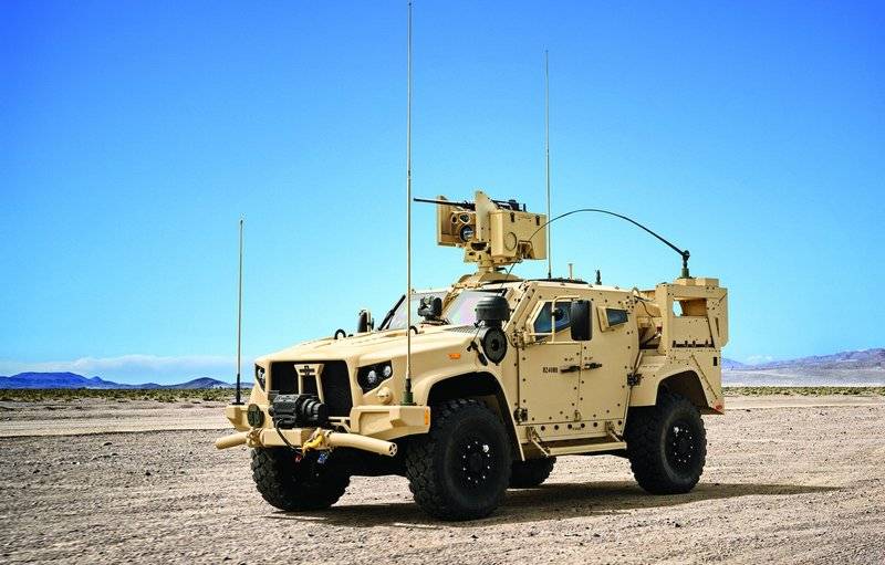 A Lituânia comprou SUVs blindados 200 JLTV 4X4