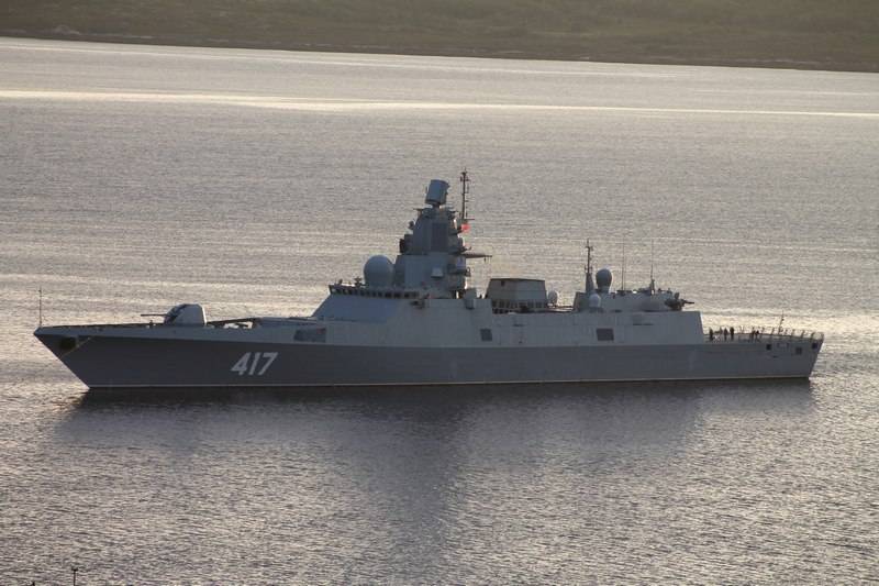 Fragata "Almirante Gorshkov" chegou ao Mar Branco para testar novas armas