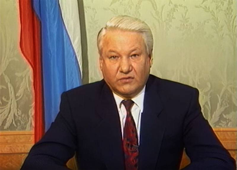 É dito sobre a recusa de Yeltsin em ligar para Dudaev antes da guerra na Chechênia