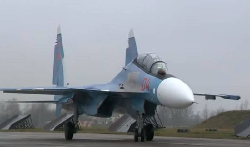 "Especialista" da Bielorrússia criticou o caça russo Su-30СМ