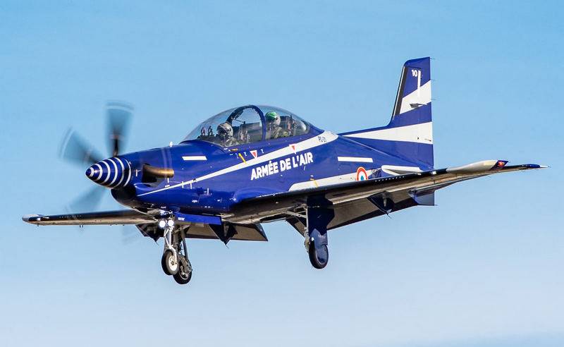 La Spagna acquista velivoli a turbopropulsore PC-21 per l'addestramento dei piloti