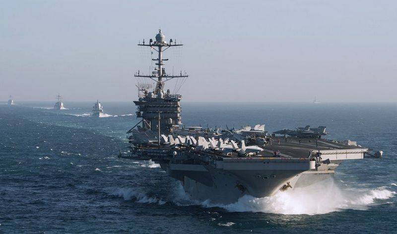 États-Unis envoyés sur la côte syrienne AUG dirigés par le porte-avions USS Harry Truman