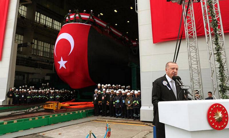 The first new generation diesel-electric submarine launched in Turkey