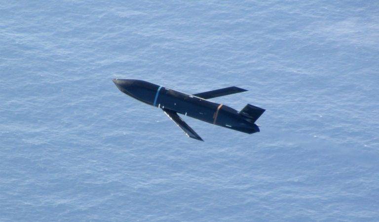 AGM-158C LRASM missile - a serious threat to ships