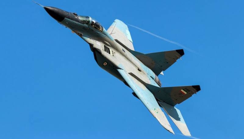 İran Hava Kuvvetleri MiG-29 Azerbaycan yakınlarında çöktü