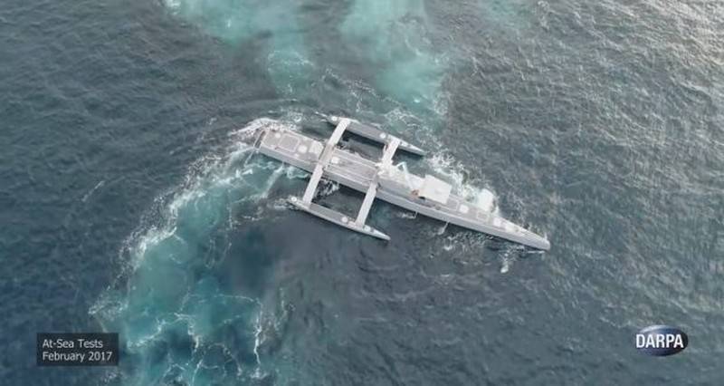 Droonit merellä: tietääkö Yhdysvaltain laivasto, mitä se kehittää?