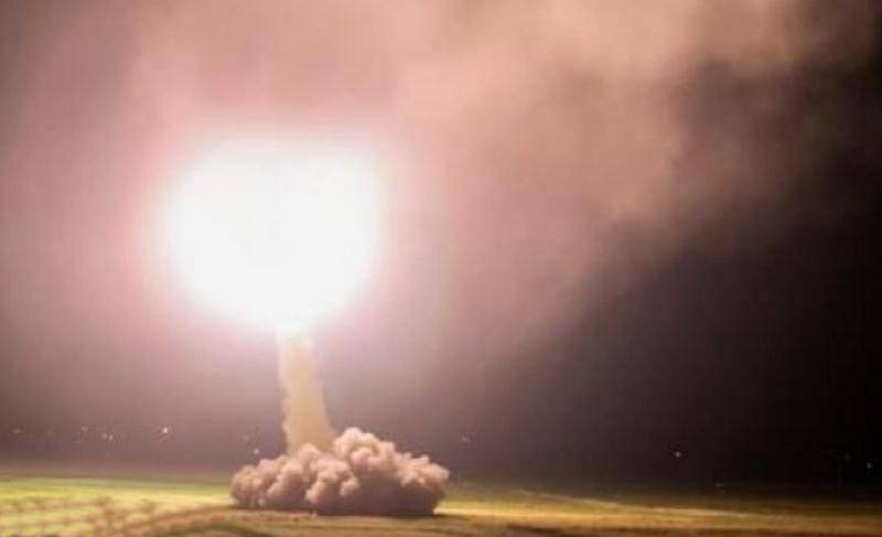 Raffica ad alta precisione: negli Stati Uniti, sui danni causati dall'Iran Missile Strike