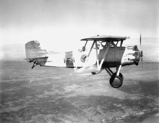 Aviões de combate. "Besta", que é um inferno de um pato