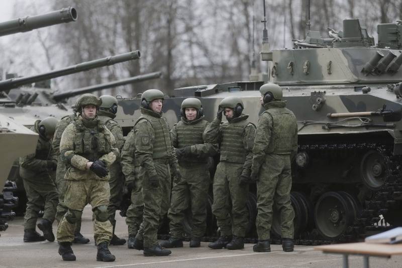 Los paracaidistas de Pskov recibieron el séptimo batallón de equipo militar.