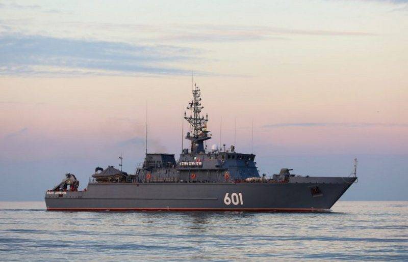 The newest minesweeper "Ivan Antonov" first headed to the Mediterranean Sea